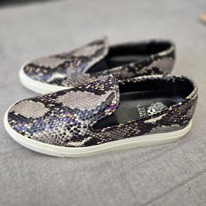 Vince Camuto Becket Snake Print Leather Metallic Slip On Sneakers Size 9M /40